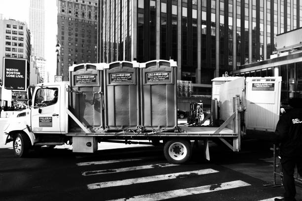 Best Luxury portable toilet rental  in Galveston, IN